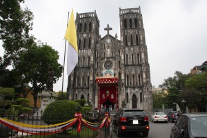Die St. Josephs-Kathedrale im Zentrum von Hanoi